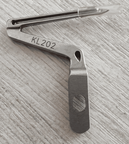 Петлитель левый KL202 от магазина Promily в Иванове